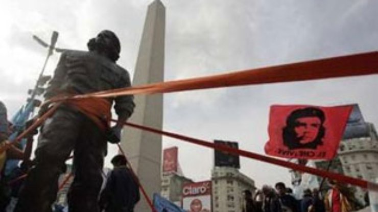 В Аргентине установят 4-метровый памятник Че Геваре