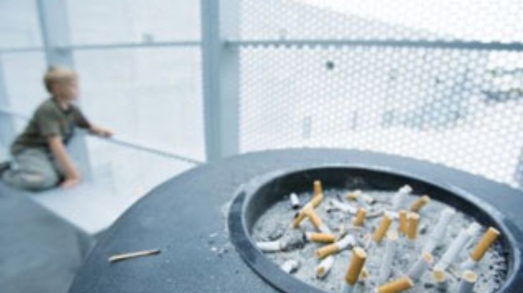 Четырехлетний житель Тайваня решил бросить курить