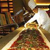 В Австралии приготовили самую длинную в мире пиццу