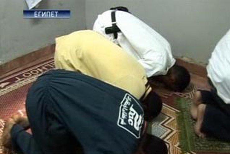 Египетские власти хотят сократить продолжительность молитв граждан