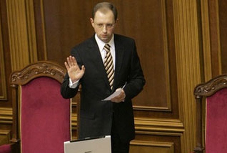 Яценюк заговорил о выборах и новой коалиции