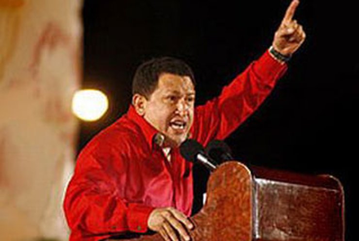 Уго Чавес пригрозил прекратить поставки нефти в Европу