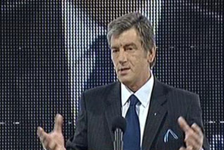 Ющенко принял участие в открытии автозавода "Богдан"