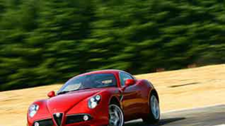 Alfa Romeo построит самую мощную версию 8C Competizione