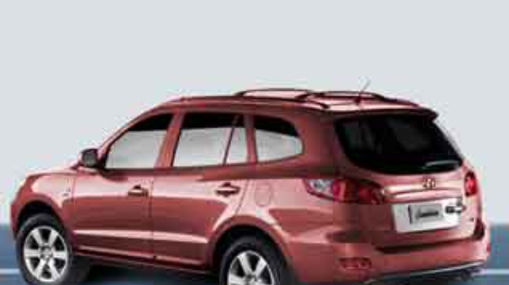 Hyundai готовит обновления для кроссовера Santa Fe