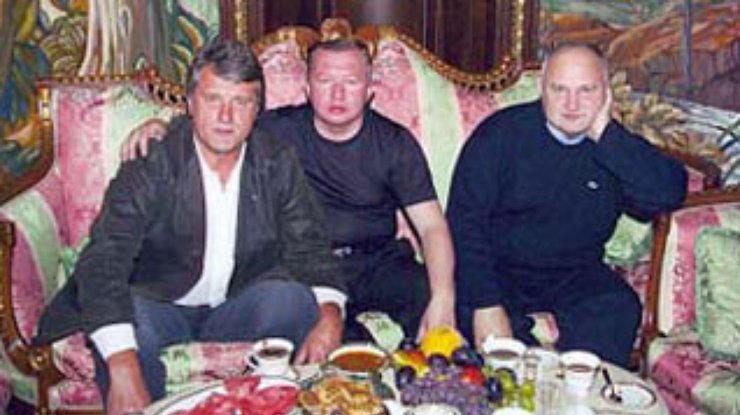 Отравление Ющенко: ГПУ не требовала экстрадиции Сацюка и Смешко
