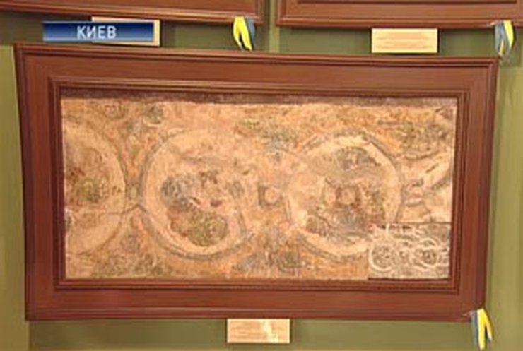 Уникальные фрески вернулись в Михайловский Златоверхий собор