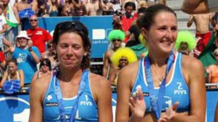 Украинки взяли "серебро" в Мировой лиге по пляжному волейболу