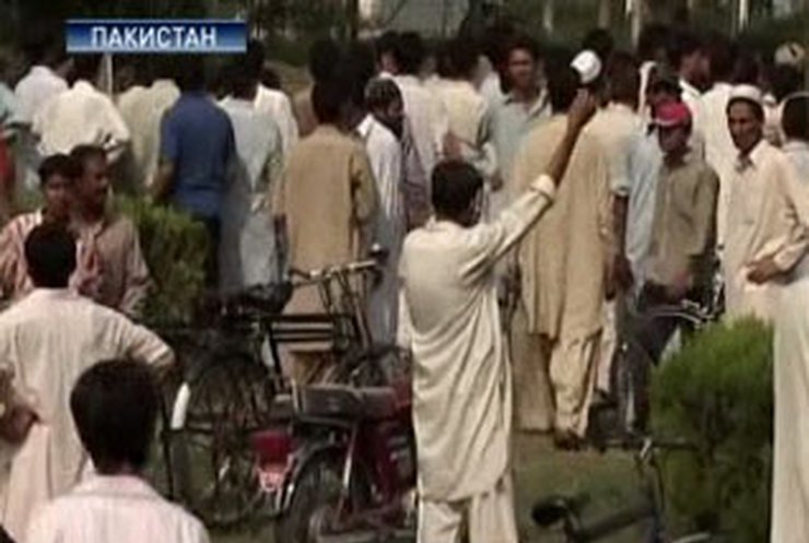В Пакистане произошли два теракта