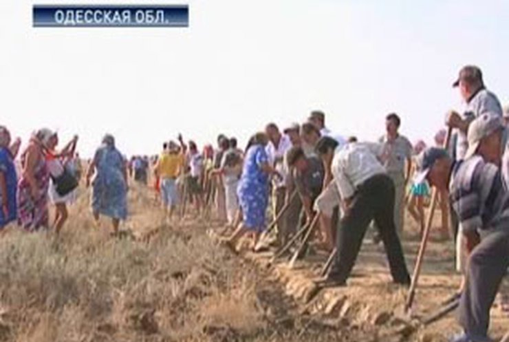 В Одесской области пытаются восстановить связь озера Сасык с морем