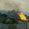 Правозащитники: Осетинские ополченцы грабят и поджигают дома грузин