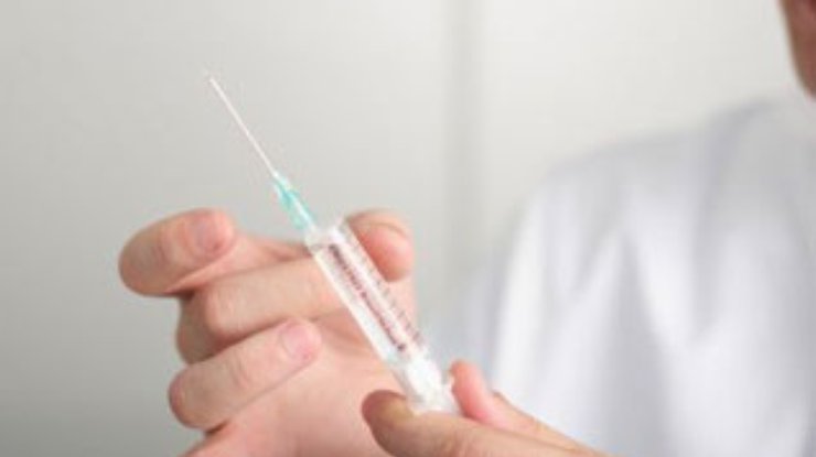 Комиссия Рады: Школьник умер от индийской вакцины