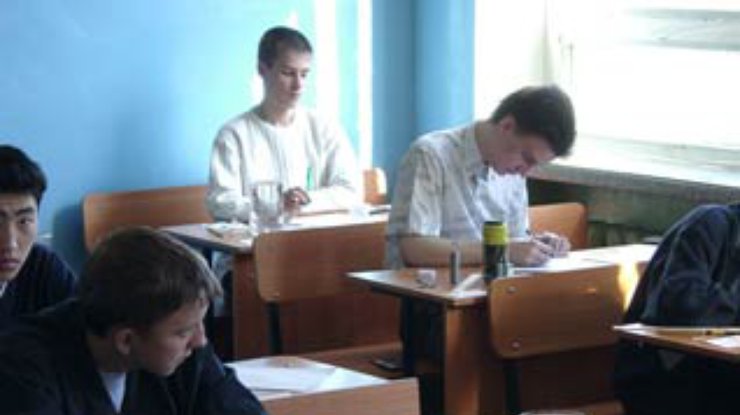 Школьники будут изучать "Украиноведение"