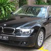 BMW готовит шестицилиндровую версию 7-Series