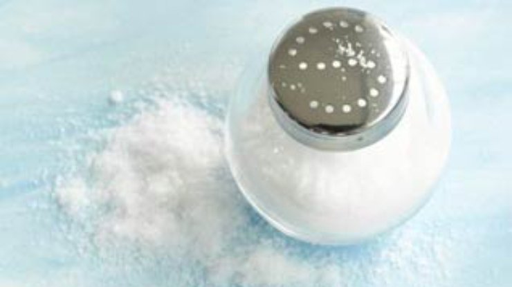 Употребление соли снижает риск смерти от инсульта