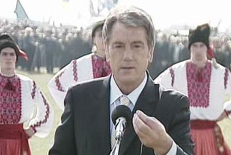 Ющенко дал Раде последний шанс