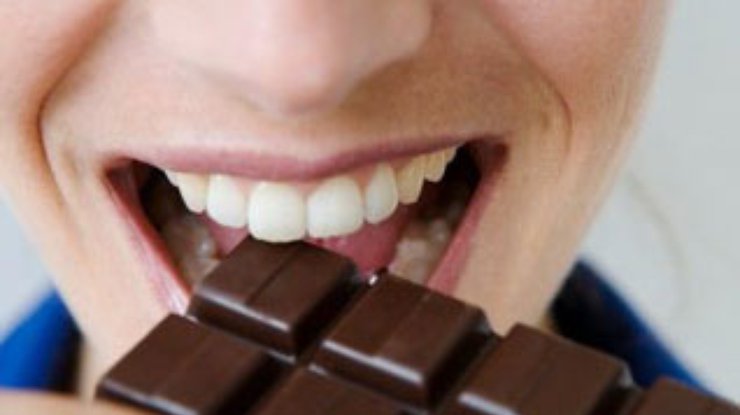 Шоколад лечит кашель лучше, чем лекарства