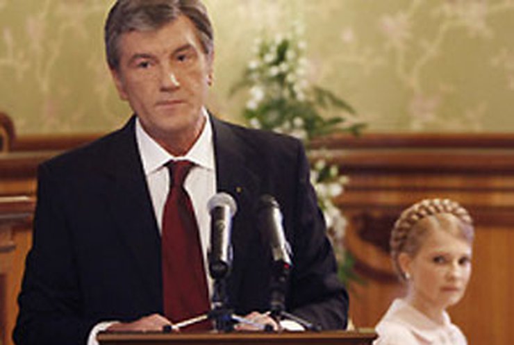 Ющенко: Тимошенко остается до избрания нового Кабмина