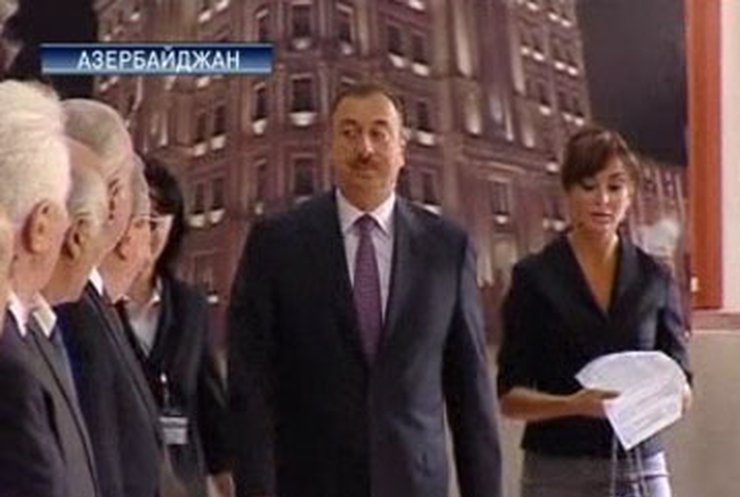 Ильхам Алиев побеждает на выборах президента Азербайджана