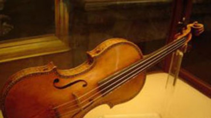 В Германии украдена скрипка Страдивари
