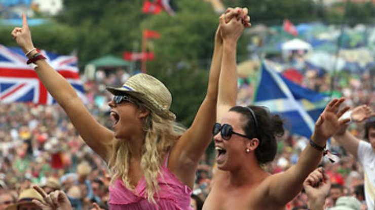 Glastonbury назван лучшим фестивалем года