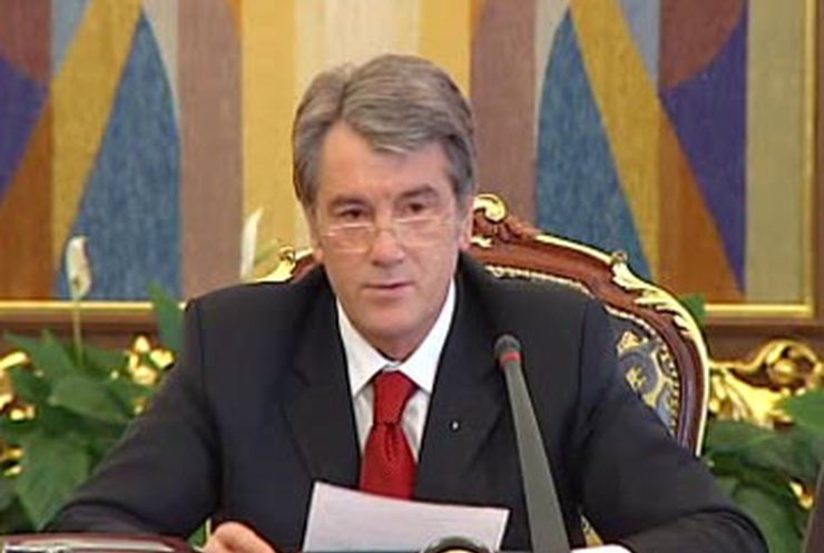 Ющенко считает, что Украина выходит из кризиса