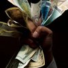Что сделать с деньгами во время кризиса?