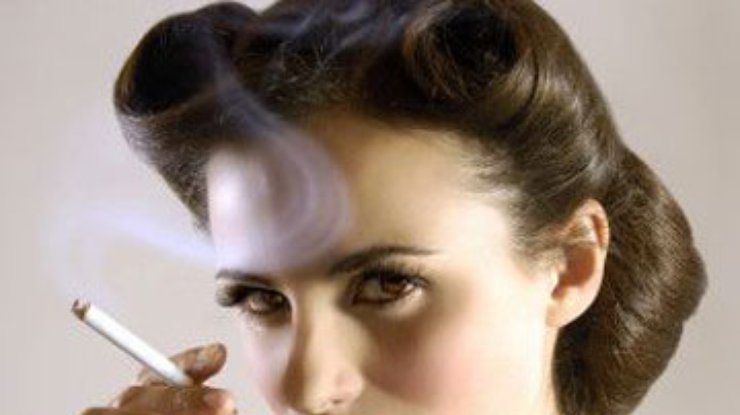 Женщины более восприимчивы к ядам сигарет, чем мужчины