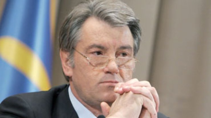 Ющенко обязал Тимошенко поторопиться с бюджетом