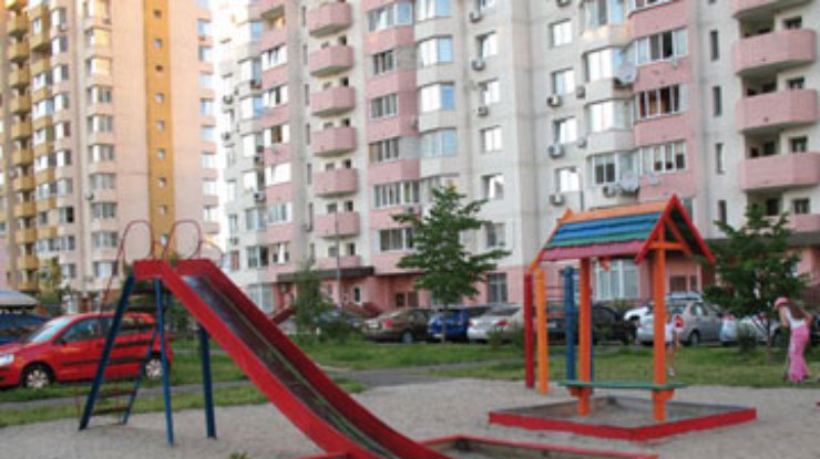 Киевляне будут сами отвечать за разрисованные подъезды