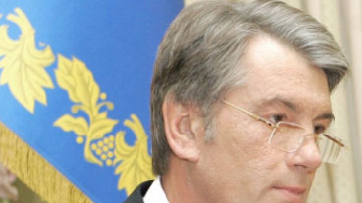 Ющенко посетил две премьеры - фильма о Голодоморе "Живые" и оратории "Скорбная мать"