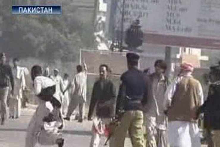 Взрыв в Пакистане: 12 погибших, 40 раненых