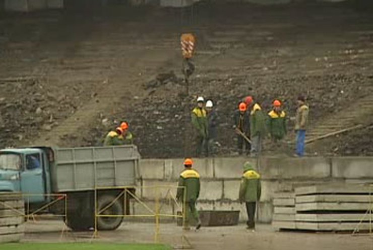 Сегодня началась реконструкция стадиона "Олимпийский"