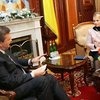 Президент: Кремль поощряет союз Тимошенко и Януковича