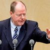 Берлин назвал антикризисную политику Лондона "примитивной"