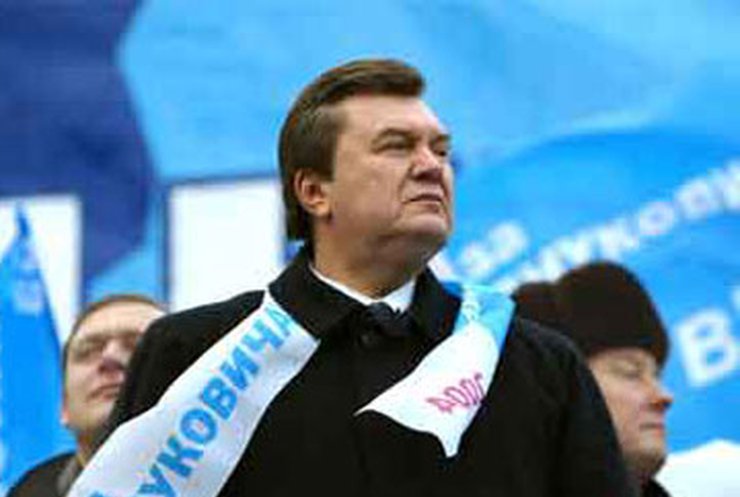 Янукович грозит "поднять страну" через 100 дней