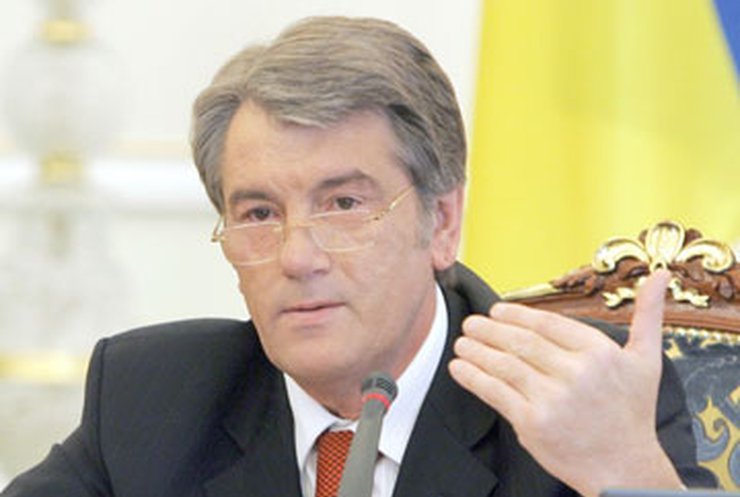 Ющенко требует от властей Киева исправить ситуацию с тепло- и водоснабжением