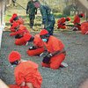 Узников Гуантанамо пытали песнями Бритни Спирс, Агилеры и Эминема