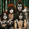 Спустя десять лет группа Kiss пишет альбом