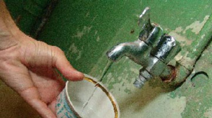 Киевских должников массово оставляют без воды