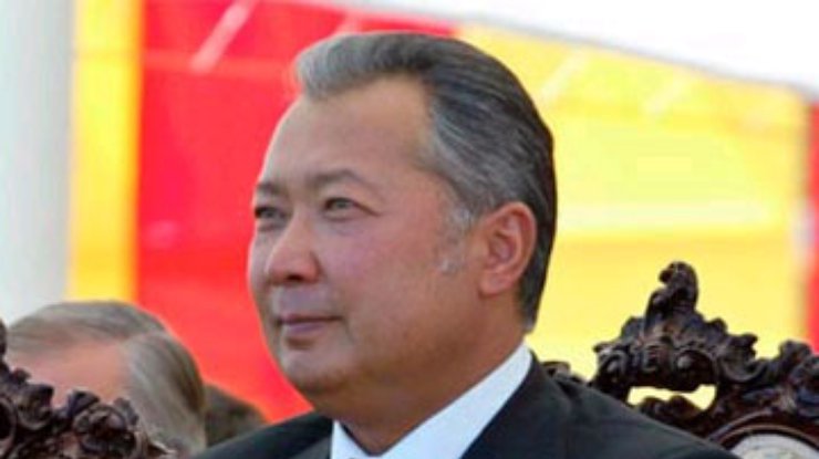 Оппозиция Кыргызстана требует отставки президента
