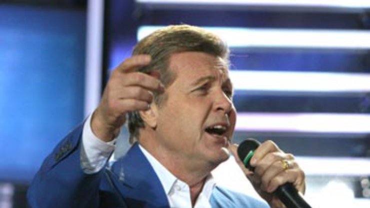 Льву Лещенко сделали операцию