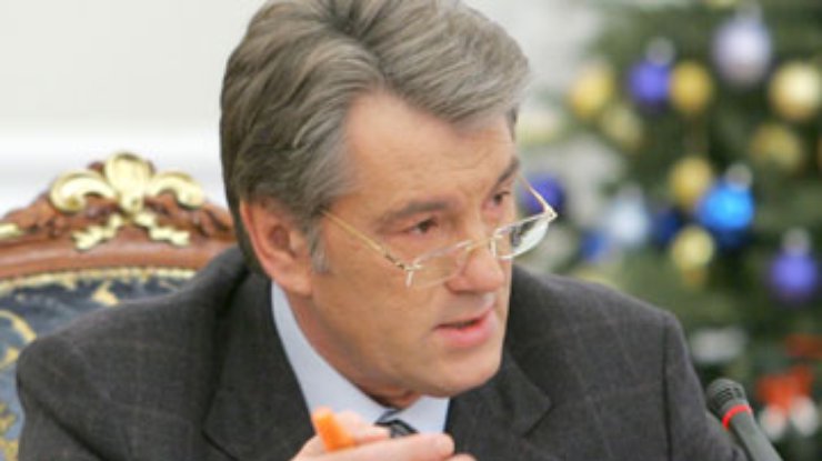 Ющенко обжалует закон о снижении влияния кризиса на промышленность в КС