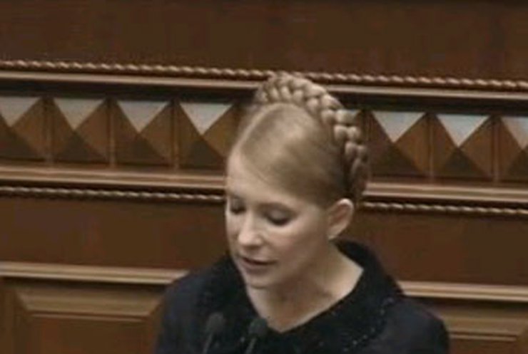Тимошенко отчитывается в Раде. Литвин ожидает прихода Ющенко