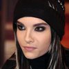 Вокалиста Tokio Hotel определили в список "самых несексуальных женщин"