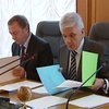 Парламент рассмотрит заявление об уходе Пинзеника
