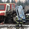 Количество жертв столкновения поезда с автобусом в Словакии растет