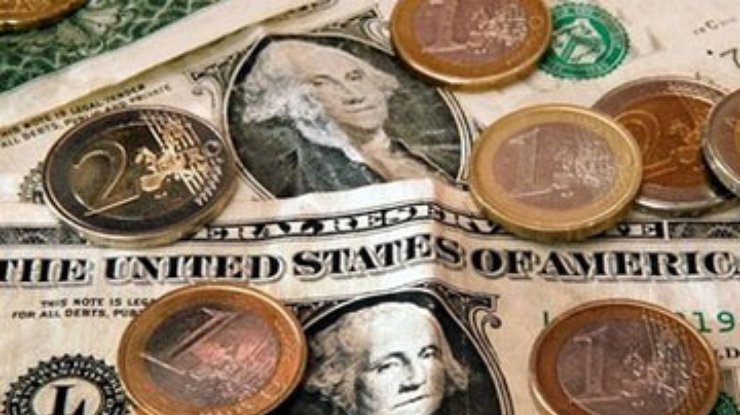 Доллар на межбанке вплотную приблизился к 9 гривнам