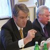 Ющенко дал Черновецкому 10 дней на антикризисный план