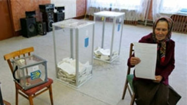 Милиция взяла под охрану избирательные участки в Тернополе